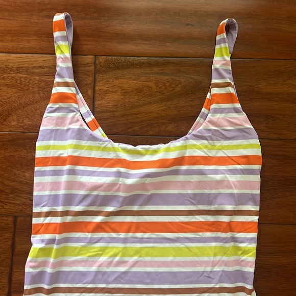 NWT Roxy Surf.Kind.Kate. Reversible One-Piece Swimsuit Size XXL - Picture 5 of 10